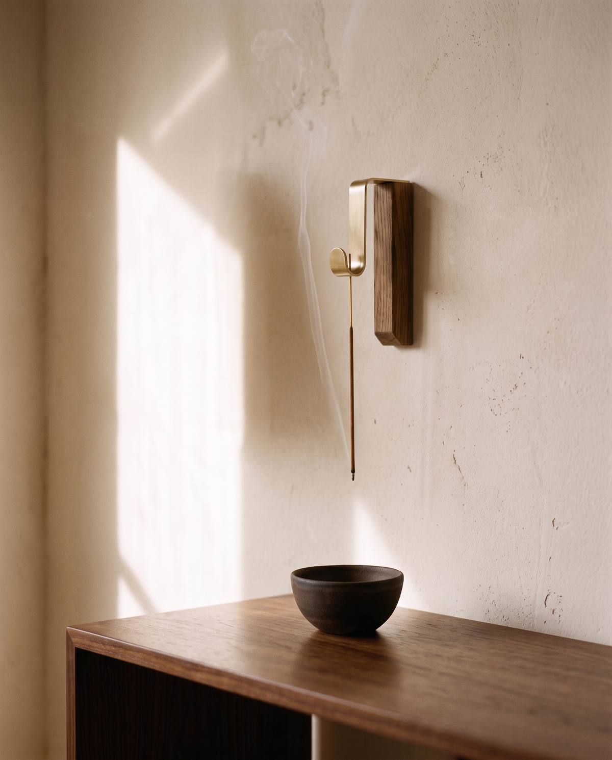 Reverse Hanging Incense Holder – in the room